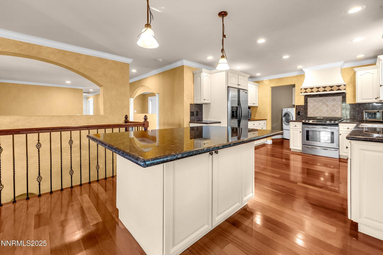 2835 Parkway Drive, Reno, NV 89502 Photo