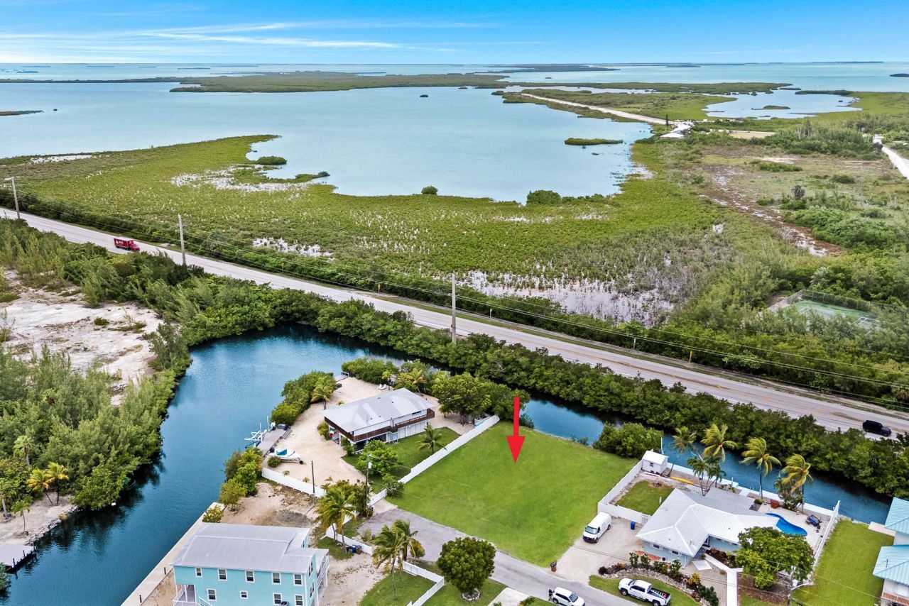16841 Driftwood Lane, Sugarloaf, FL 33042 Photo