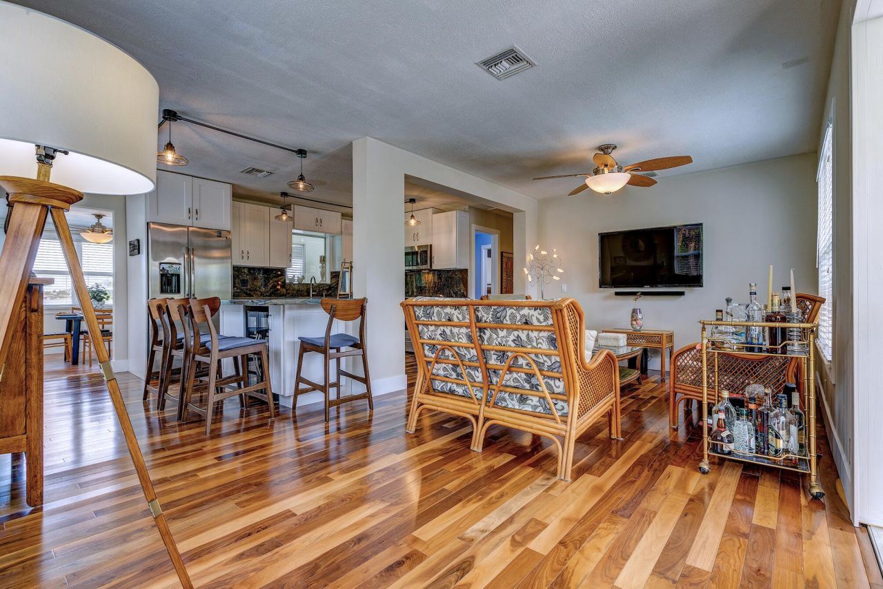 56 Bay Drive, Saddle Bunch, FL 33040 Photo