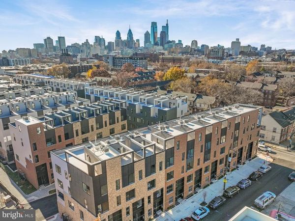 660 FAIRMOUNT AVENUE, PHILADELPHIA, PA 19123