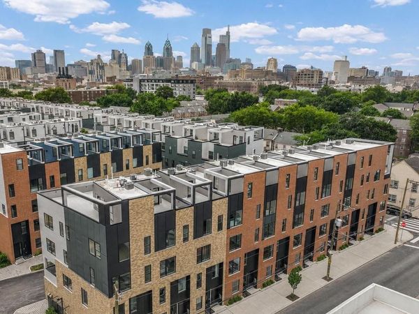 660 FAIRMOUNT AVENUE, PHILADELPHIA, PA 19123