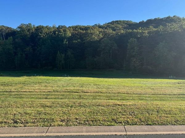 2725 Oakhurst Drive, Lake City, MN 55041