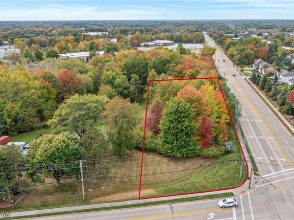 Webster Road, Strongsville, OH 44136