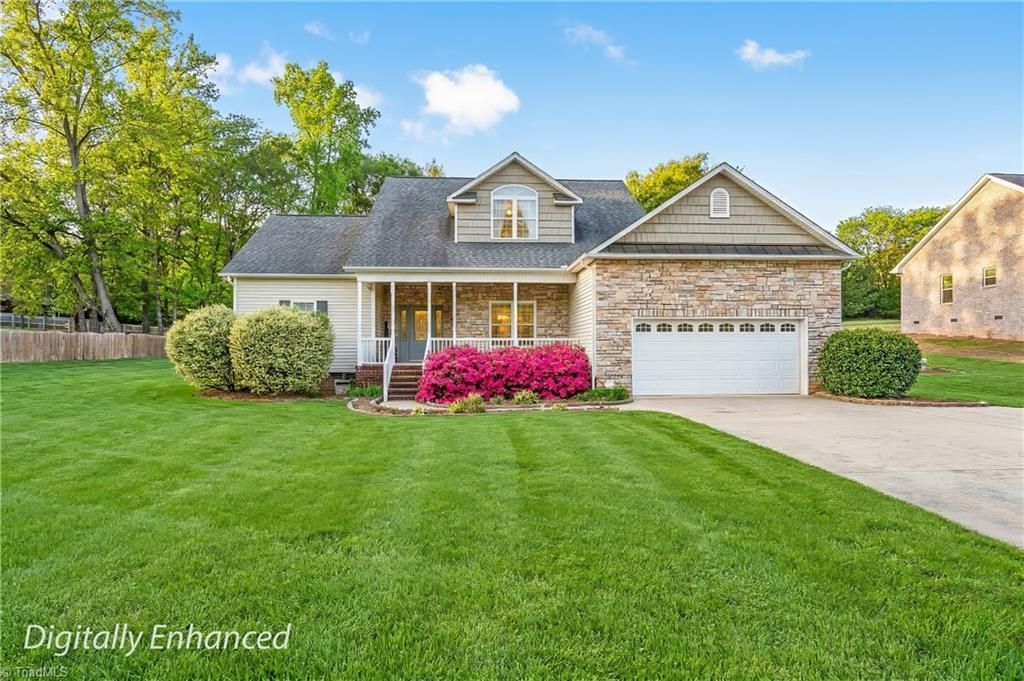 117 Chandler Drive, Mocksville, NC 27028 Main Photo