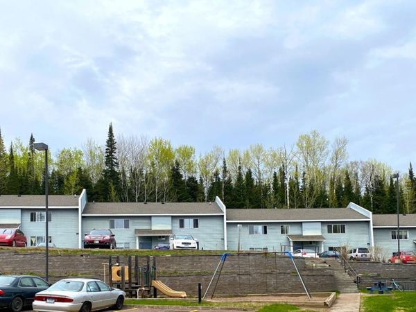 801 W 5th Street, Unit B7, Grand Marais, MN 55604