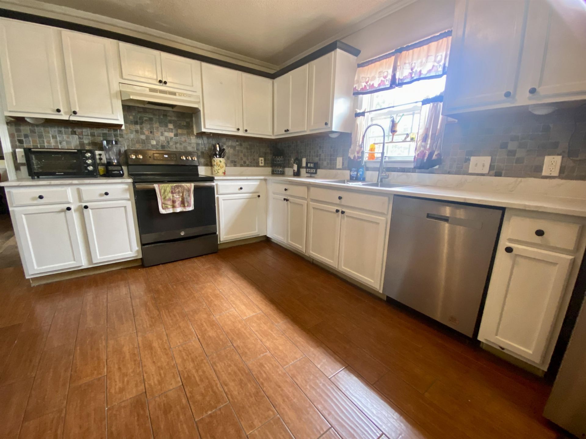 2532 Stones Edge Blvd. Photo 5