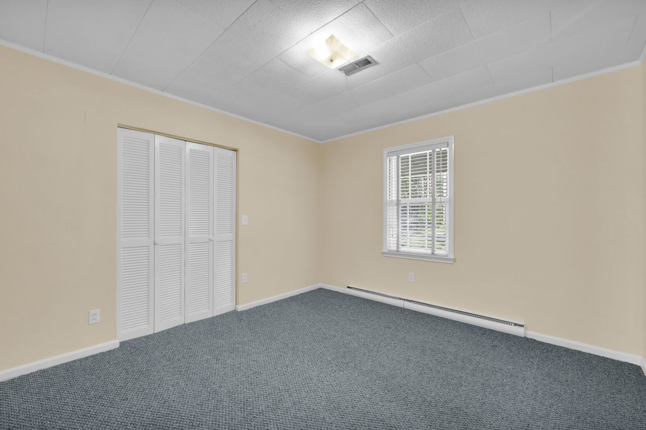 208 George Street Photo 28