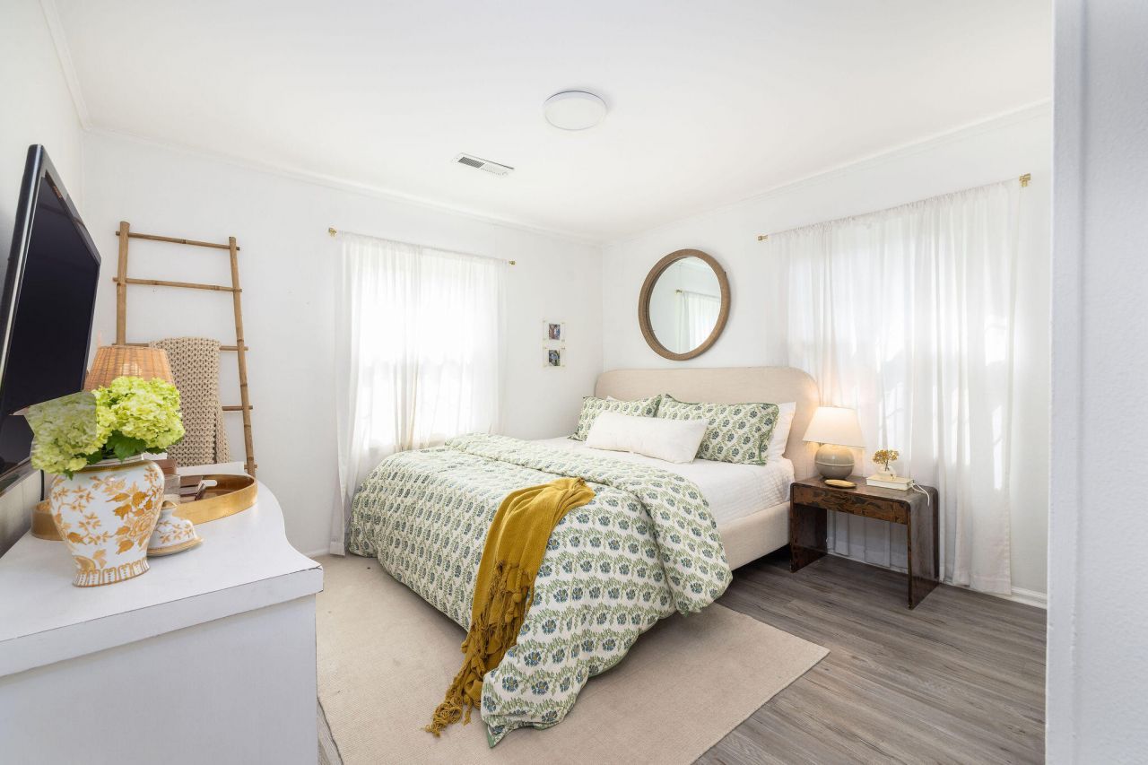 2 Ellen Avenue Photo 14