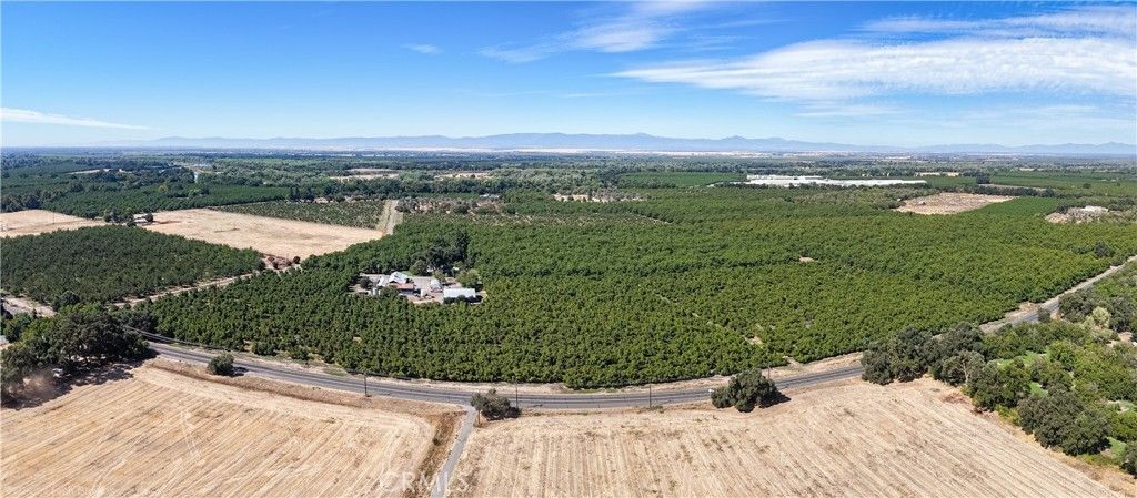 25040 63rd Avenue, Los Molinos, CA 96055 Main Photo