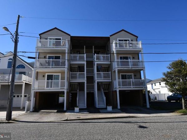 222 42ND STREET, Unit B, SEA ISLE CITY, NJ 08243