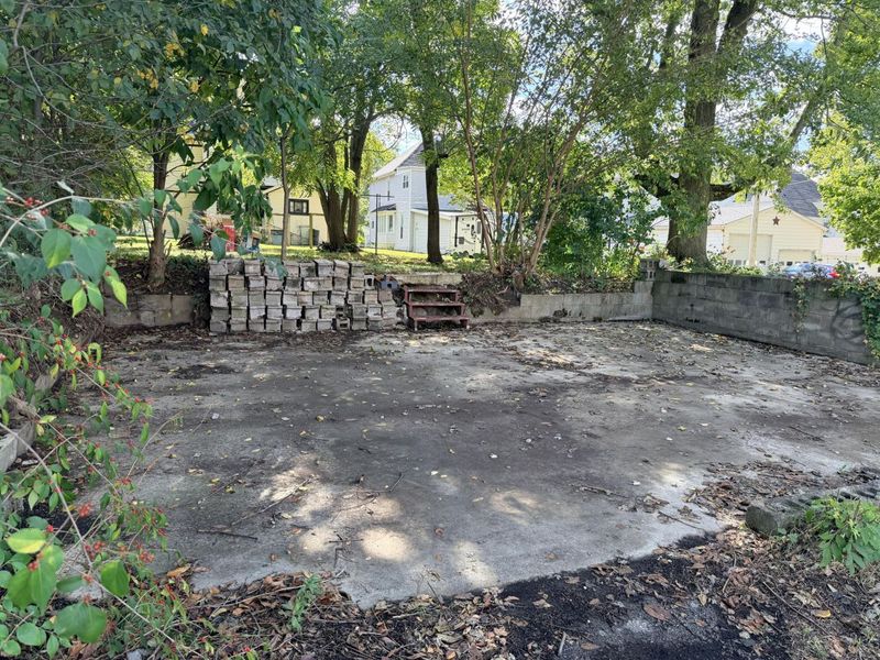 325 E Chillicothe Avenue, Bellefontaine, OH 43311 Photo 43