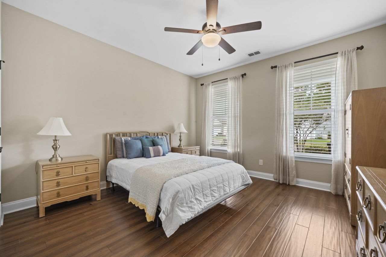 421 Four Seasons Boulevard Photo 5