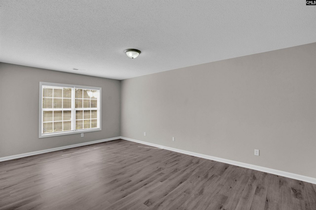 19 Finch Wood Drive Photo 25