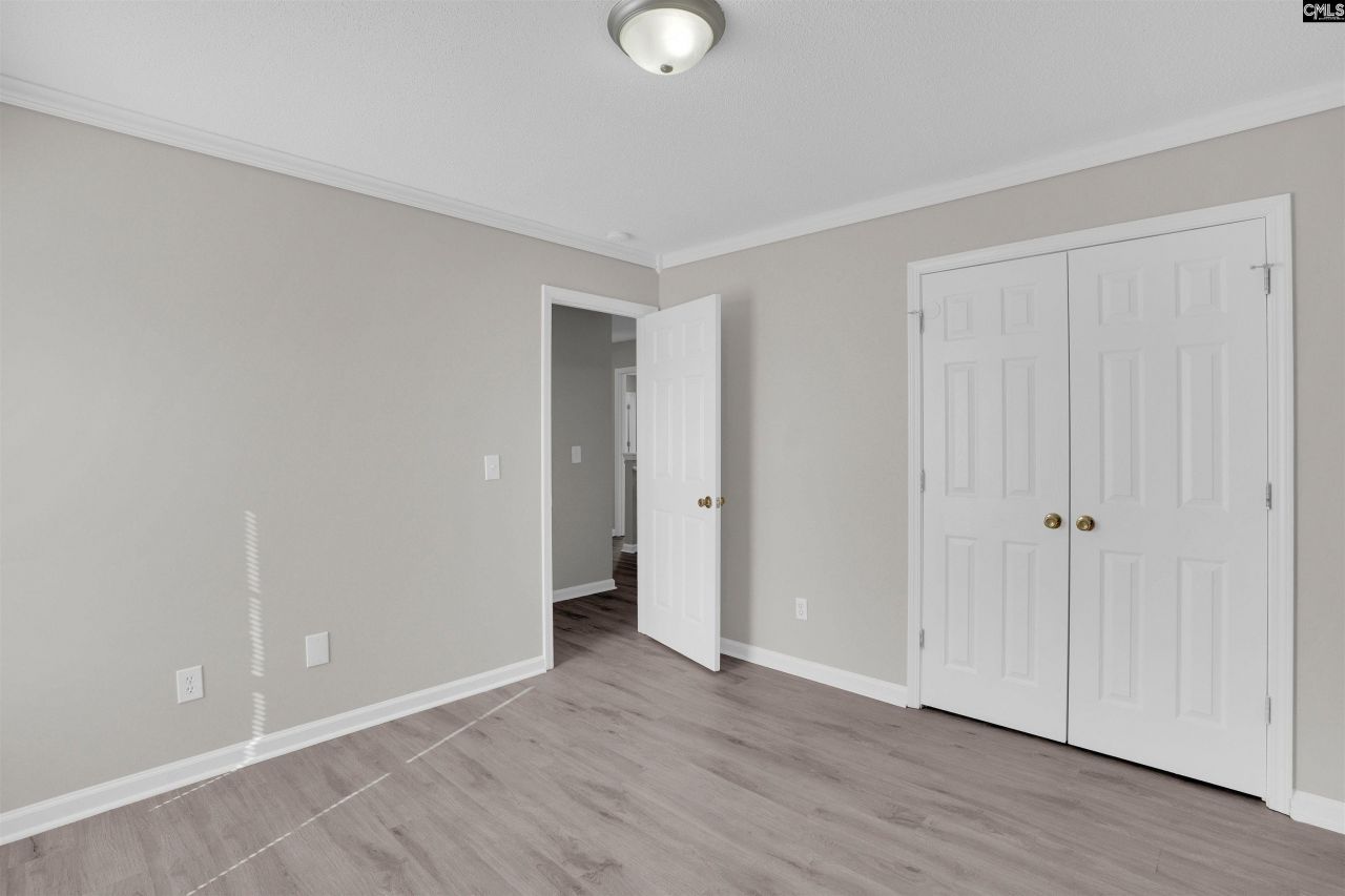 19 Finch Wood Drive Photo 39