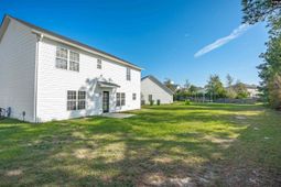 19 Finch Wood Drive photo 4