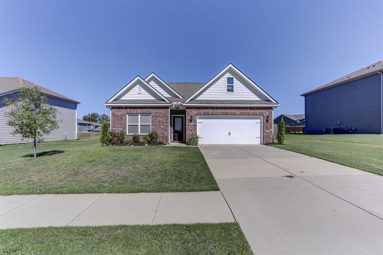 305 DRIFTWOOD LOOP Oakland, TN 38060