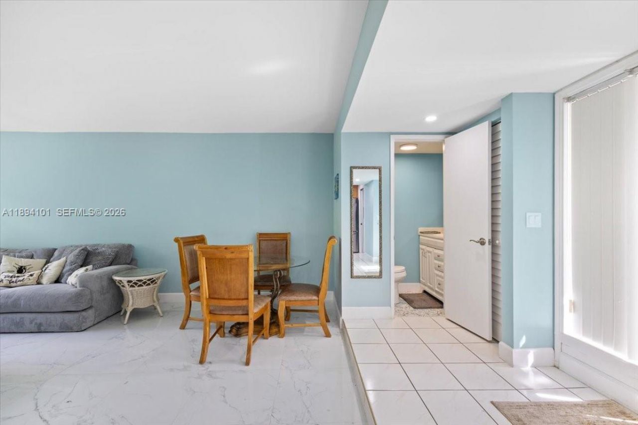 9450 Live Oak Pl, Unit 109, Davie, FL 33324 Photo