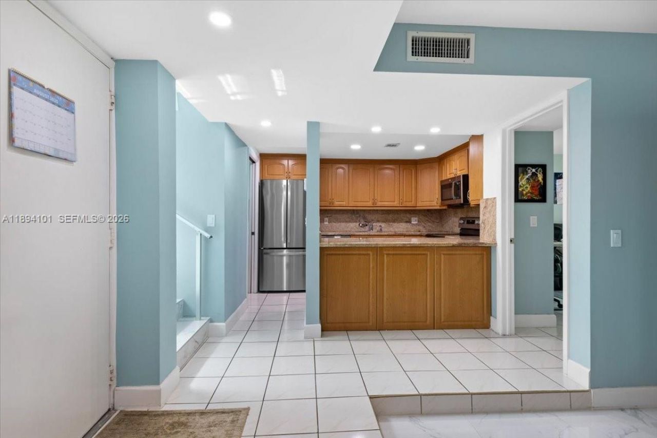 9450 Live Oak Pl, Unit 109, Davie, FL 33324 Photo