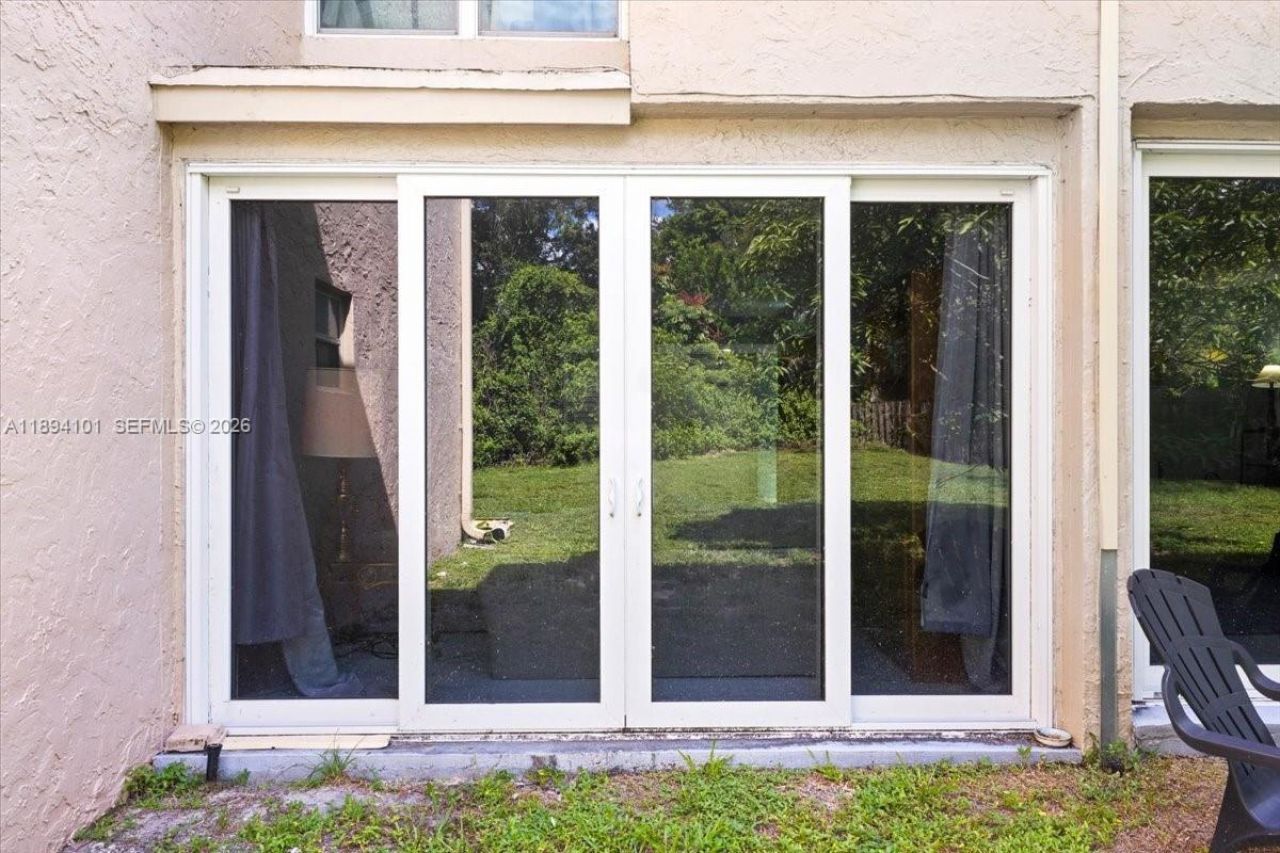 9450 Live Oak Pl, Unit 109, Davie, FL 33324 Photo