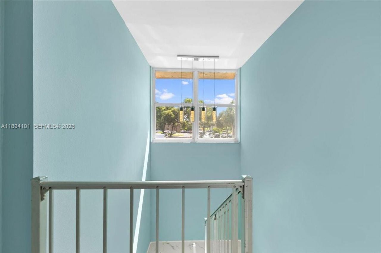 9450 Live Oak Pl, Unit 109, Davie, FL 33324 Photo