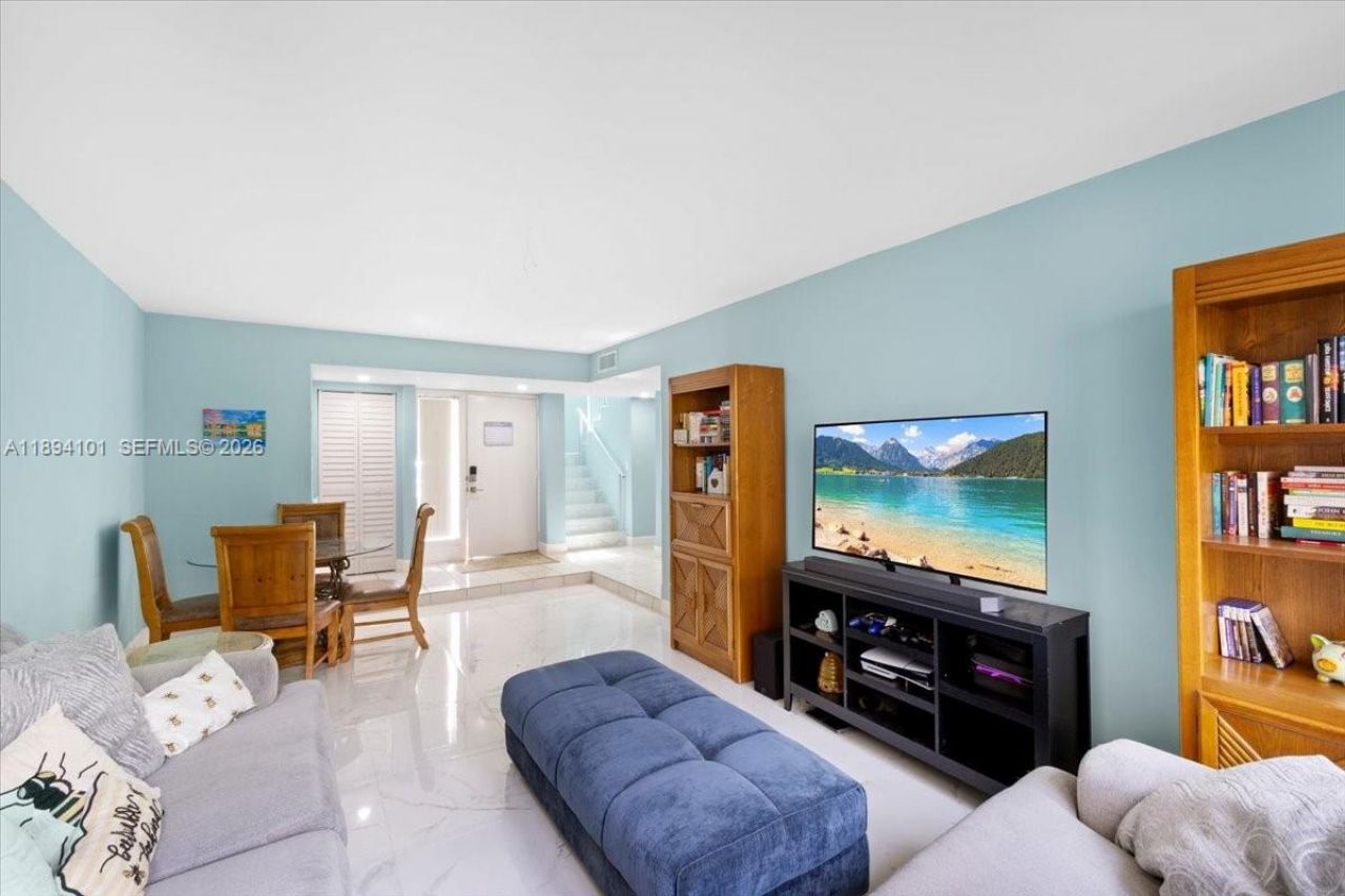 9450 Live Oak Pl, Unit 109, Davie, FL 33324 Photo