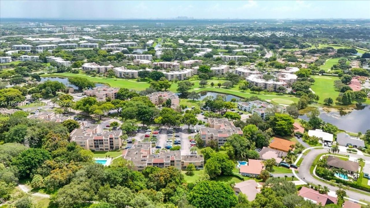 9450 Live Oak Pl, Unit 109, Davie, FL 33324 Photo