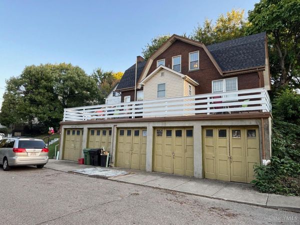 27 Phillips Avenue, St Bernard, OH 45217