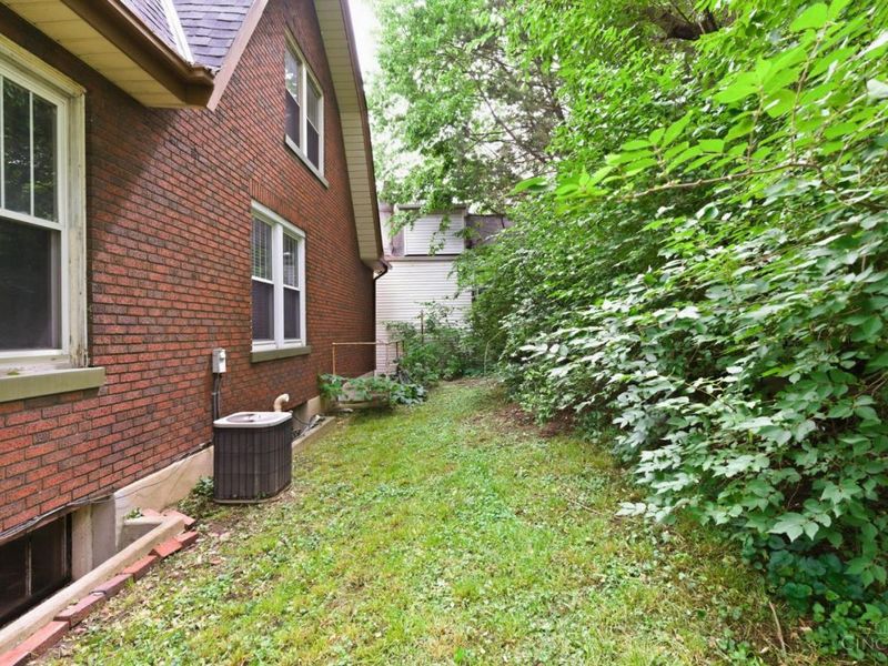 27 Phillips Avenue, Saint Bernard, OH 45217 Photo 7
