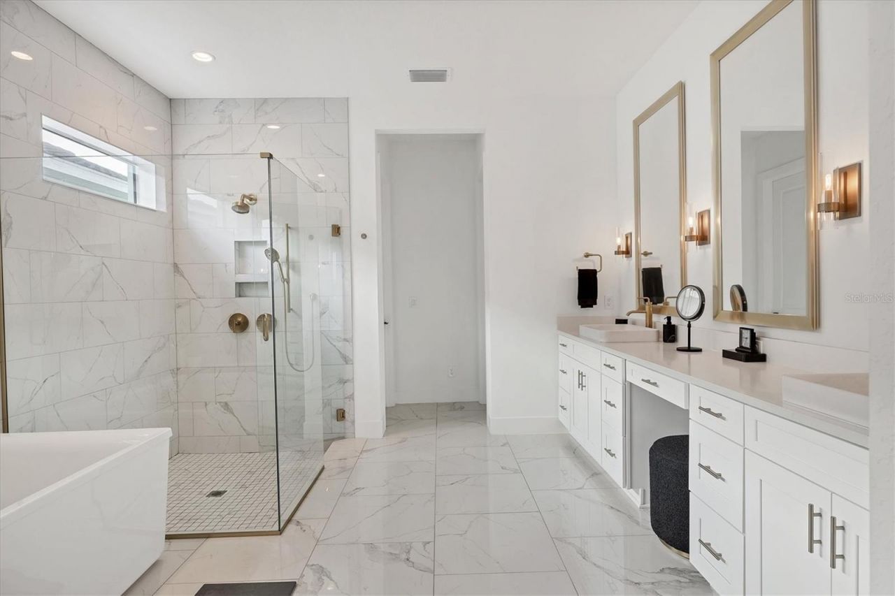 8195 Redonda Loop, Lakewood Ranch, FL 34202 Photo