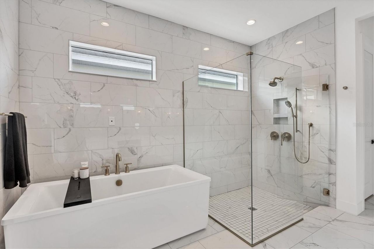 8195 Redonda Loop, Lakewood Ranch, FL 34202 Photo