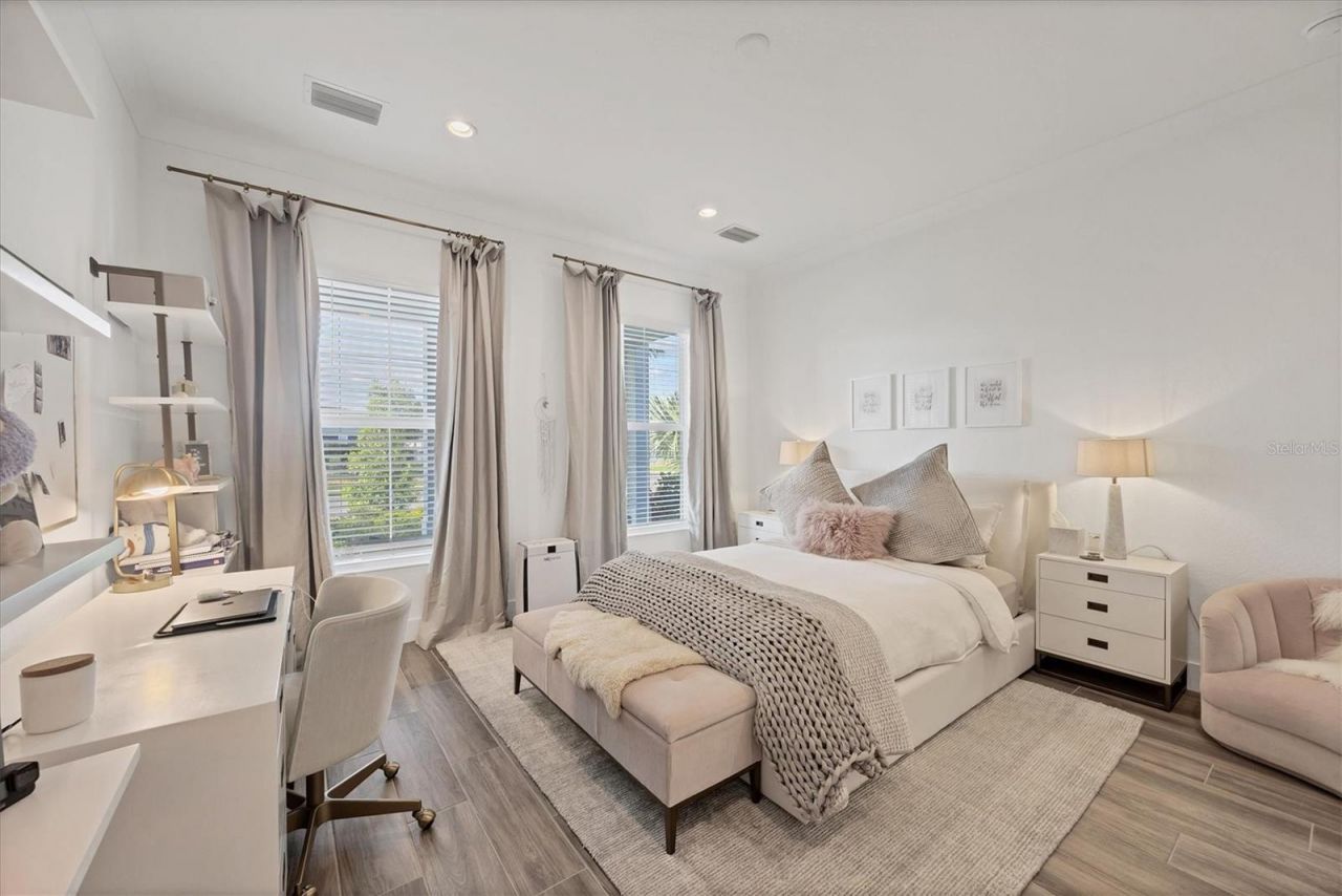 8195 Redonda Loop, Lakewood Ranch, FL 34202 Photo