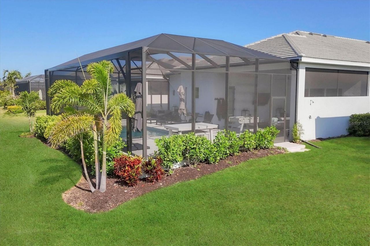 8195 Redonda Loop, Lakewood Ranch, FL 34202 Photo