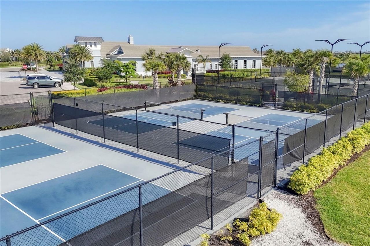 8195 Redonda Loop, Lakewood Ranch, FL 34202 Photo