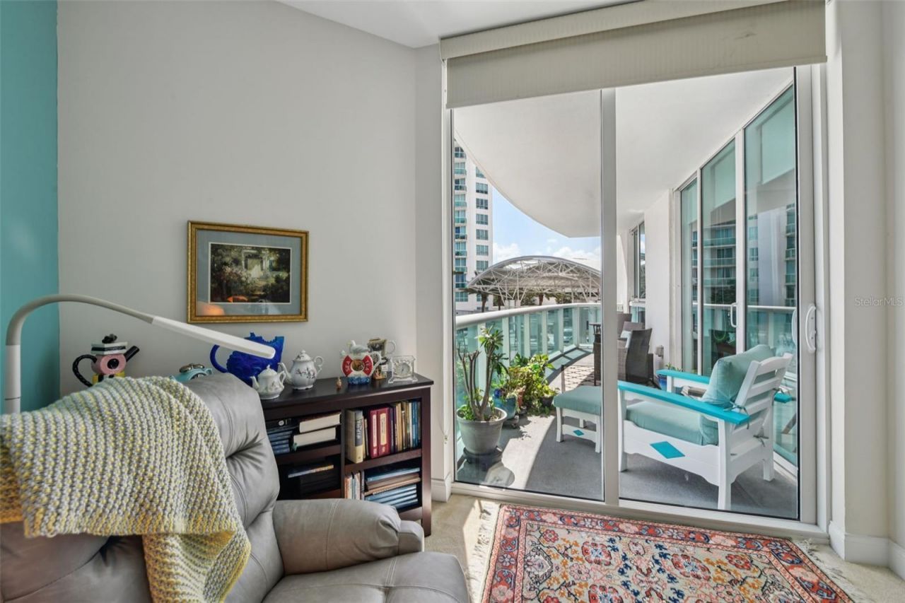 241 Riverside Drive, Unit 305, Daytona Beach, FL 32117 Photo