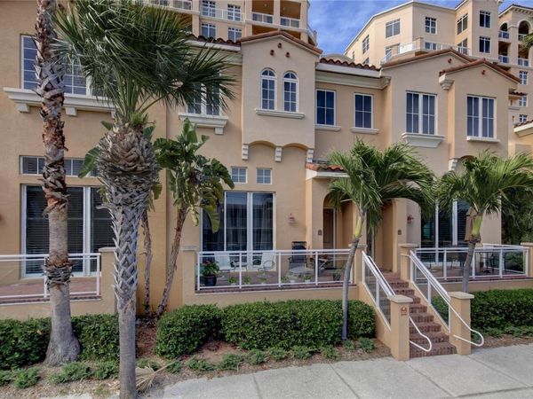 505 MANDALAY AVENUE, Unit 62, CLEARWATER BEACH, FL 33767