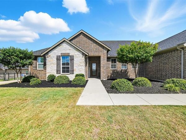 12812 Cold Spring Lane, Ponder, TX 76259