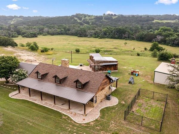 5106 Fm 51, Glen Rose, TX 76043