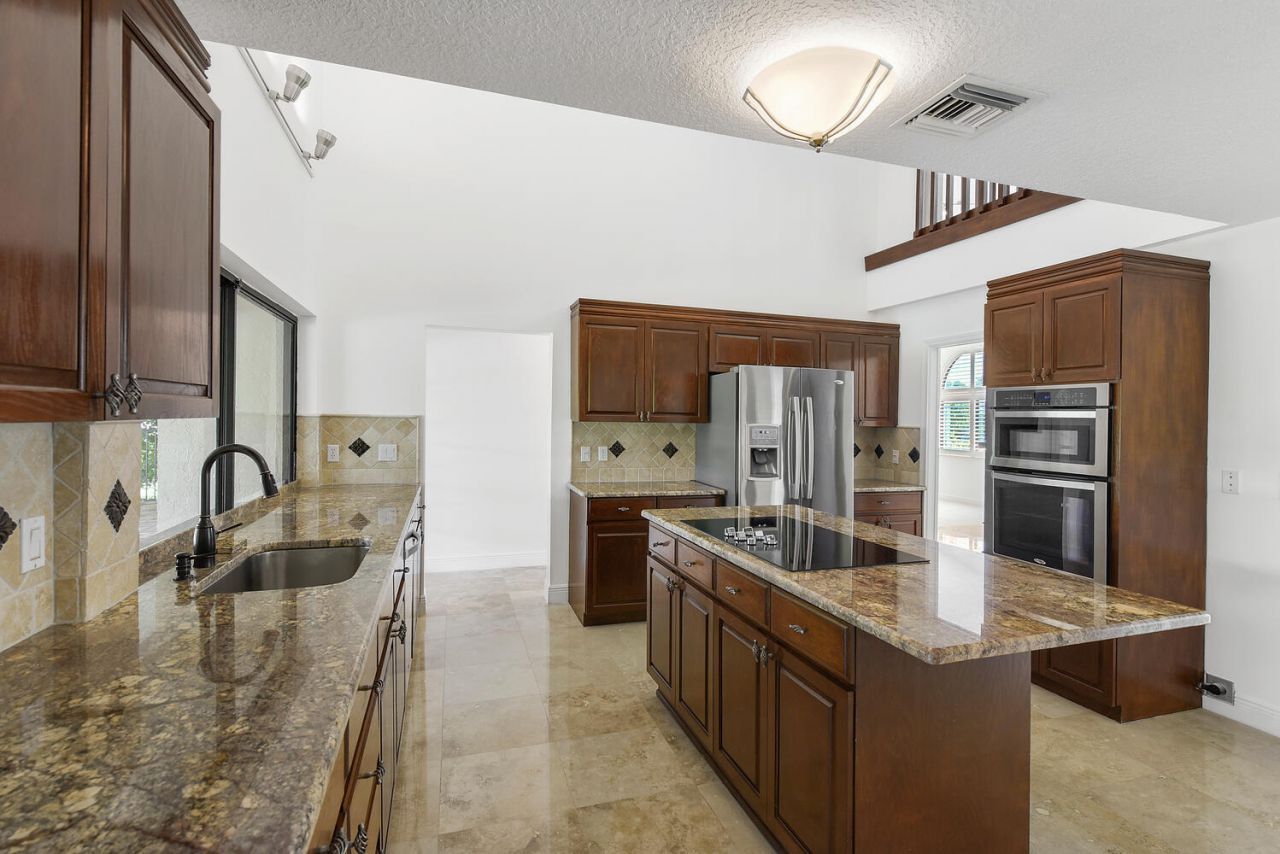 2022 Sunderland Avenue, Wellington, FL 33414 Photo