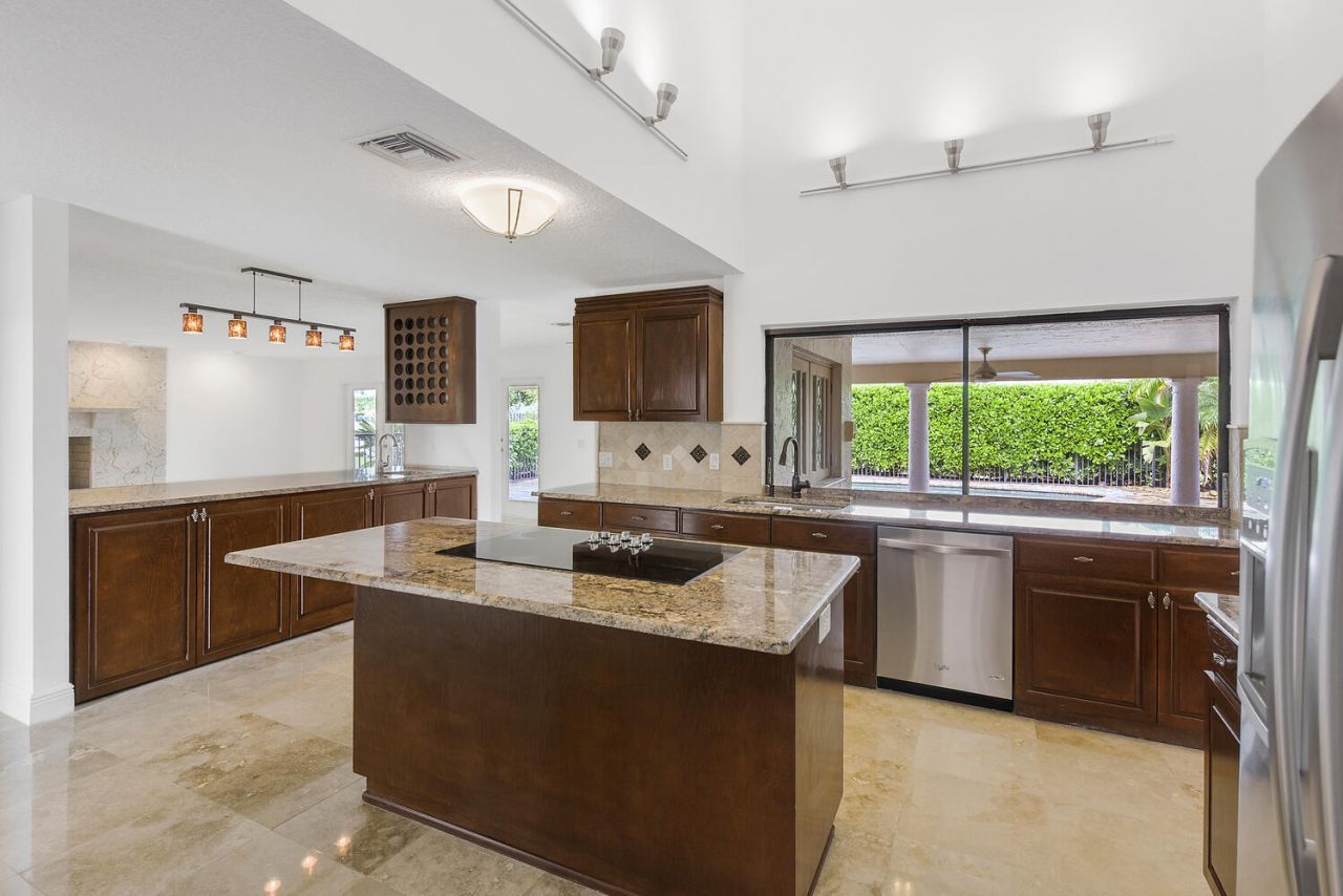 2022 Sunderland Avenue, Wellington, FL 33414 Photo