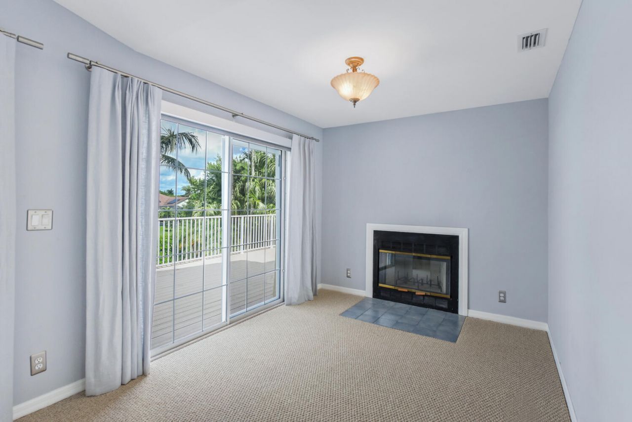 2022 Sunderland Avenue, Wellington, FL 33414 Photo