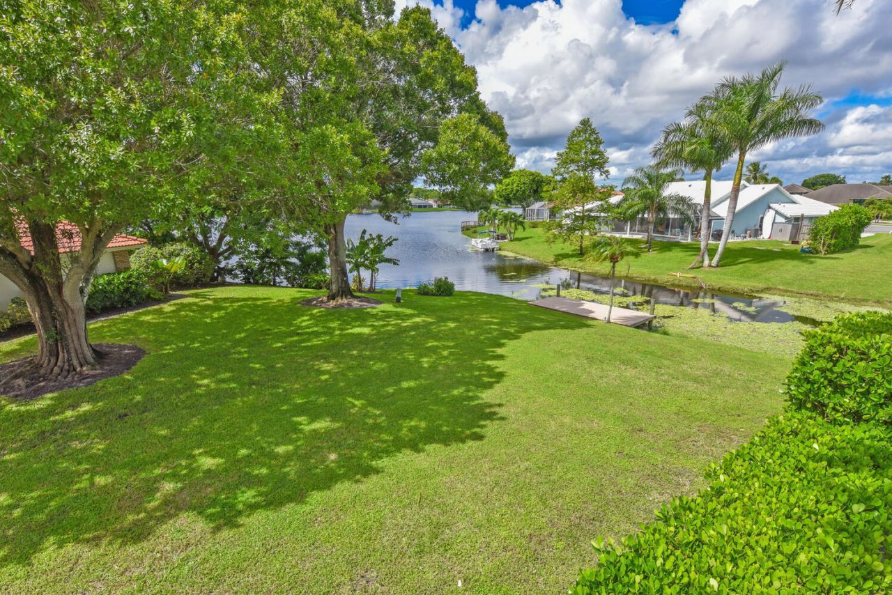 2022 Sunderland Avenue, Wellington, FL 33414 Photo