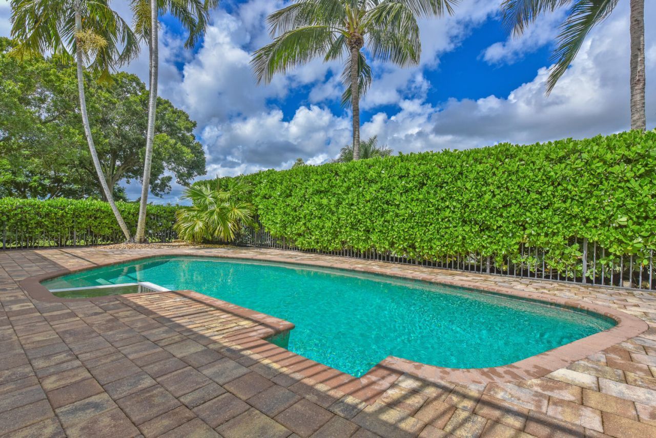 2022 Sunderland Avenue, Wellington, FL 33414 Photo