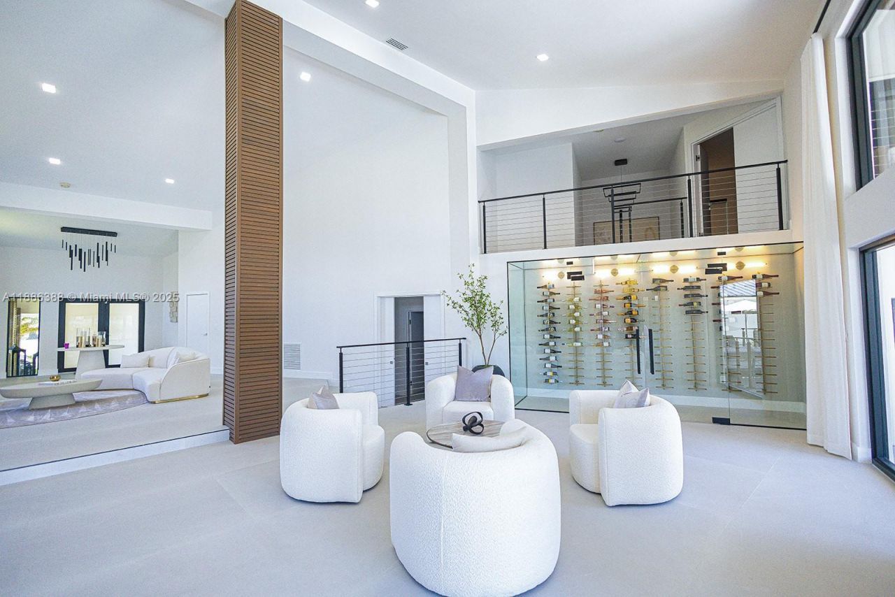 10506 SW 89 Place, Miami, FL 33176 Photo