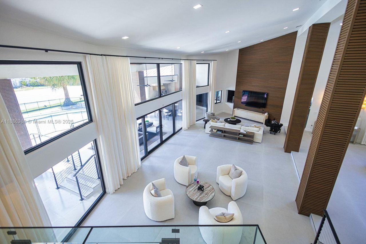 10506 SW 89 Place, Miami, FL 33176 Photo