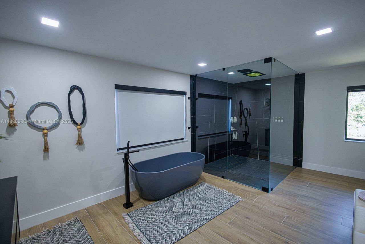 10506 SW 89 Place, Miami, FL 33176 Photo