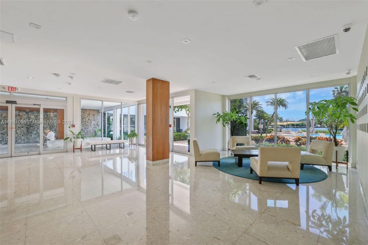 9100 W Bay Harbor Dr, Unit 10B, Bay Harbor Islands, FL 33154 Photo