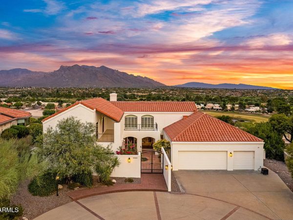 8450 N NOB HILL Drive, Tucson, AZ 85742