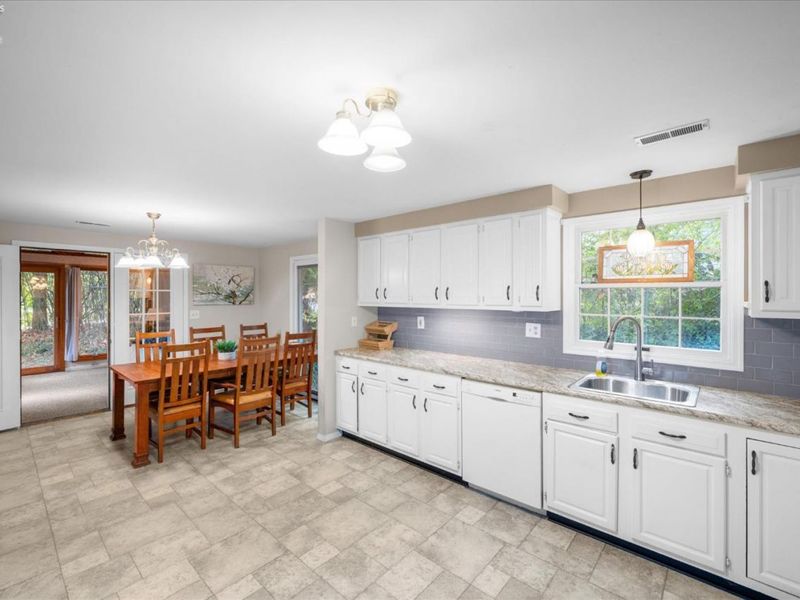 212 E Seventh Street, Lakeside, OH 43440 Photo 10