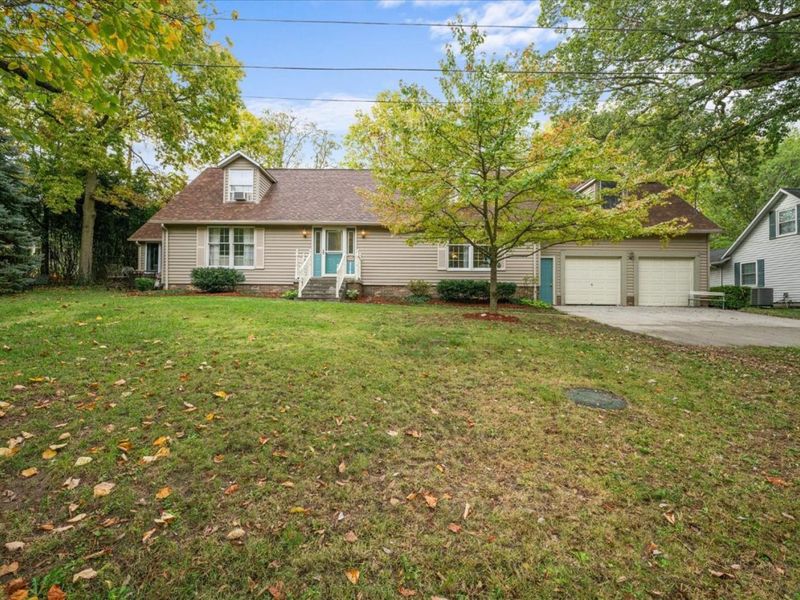 212 E Seventh Street, Lakeside, OH 43440 Photo 2