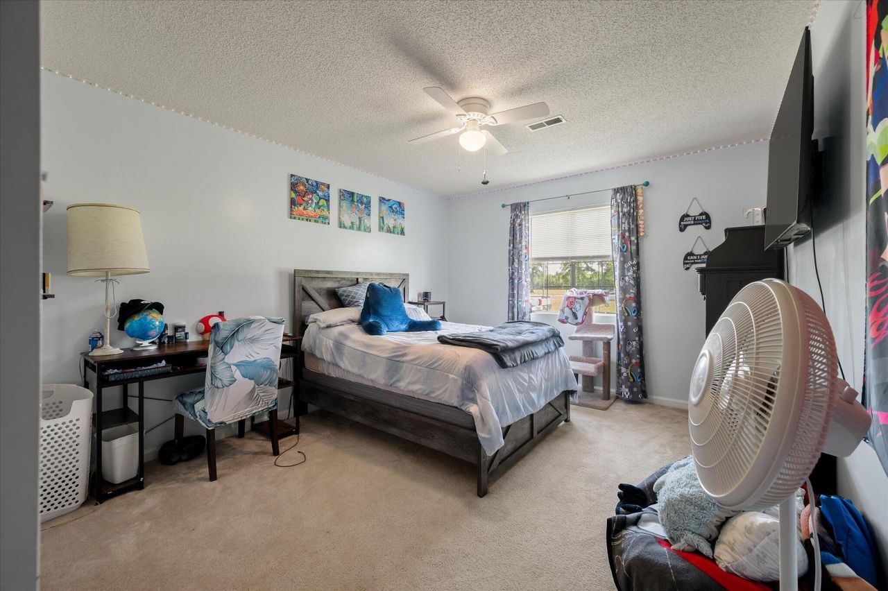 3861 State Road Photo 18